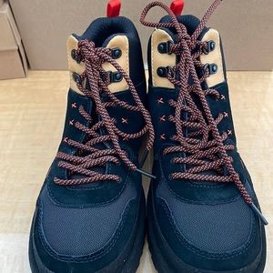 Ugg Women’s Highland Hi Heritage Sneaker